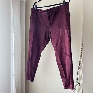 Mossimo burgundy / wine jeans, strait/slim leg fit size: 18